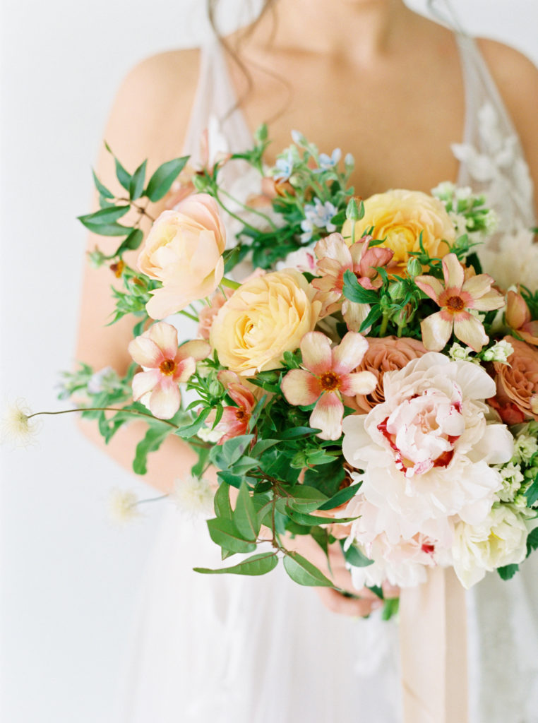 spring wedding bouquet