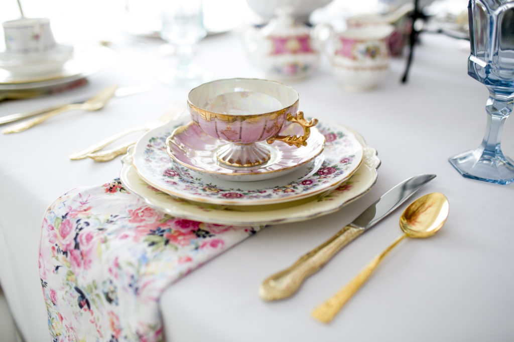 The Prissy Plate Company pink and gold place setting
